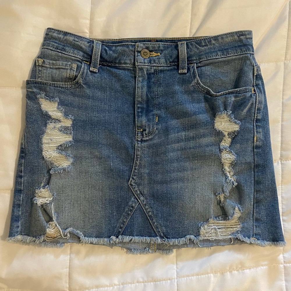 HOLLISTER HIGH RISE DENIM MINI SKIRT